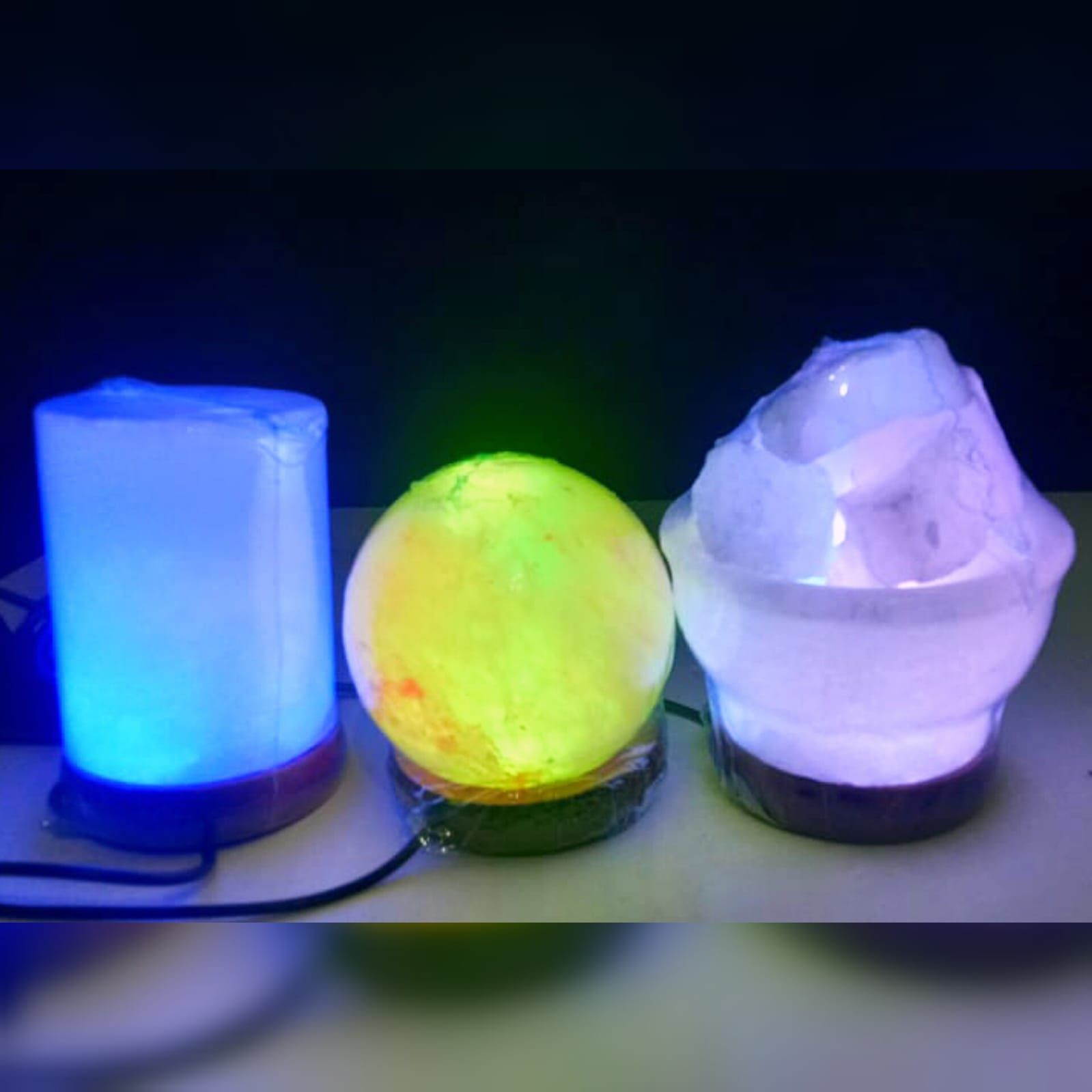 Himalayan Salt Lamp with Wooden Base, Better Bulb & USB/Wire