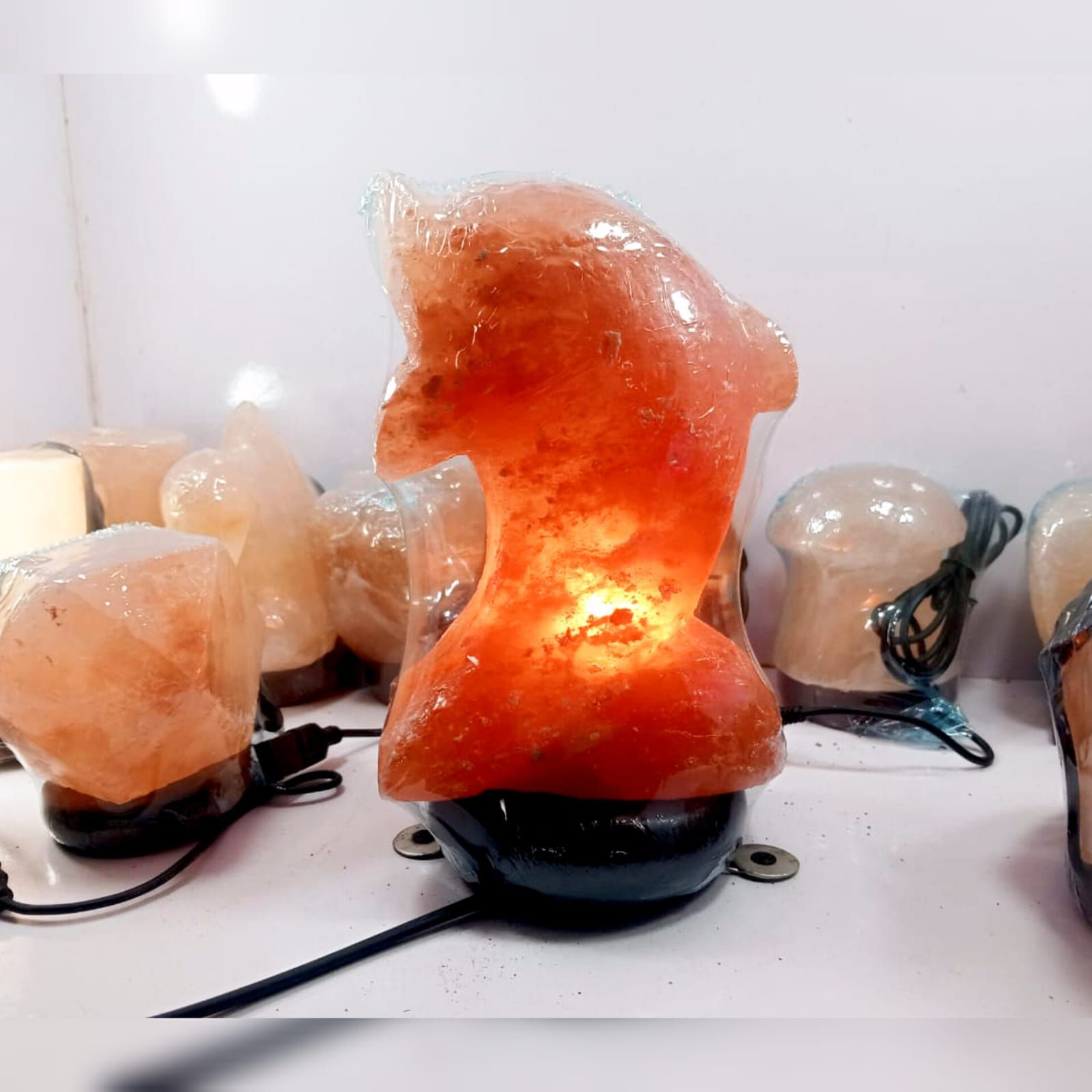 Himalayan Salt Lamp with Wooden Base, Better Bulb & USB/Wire